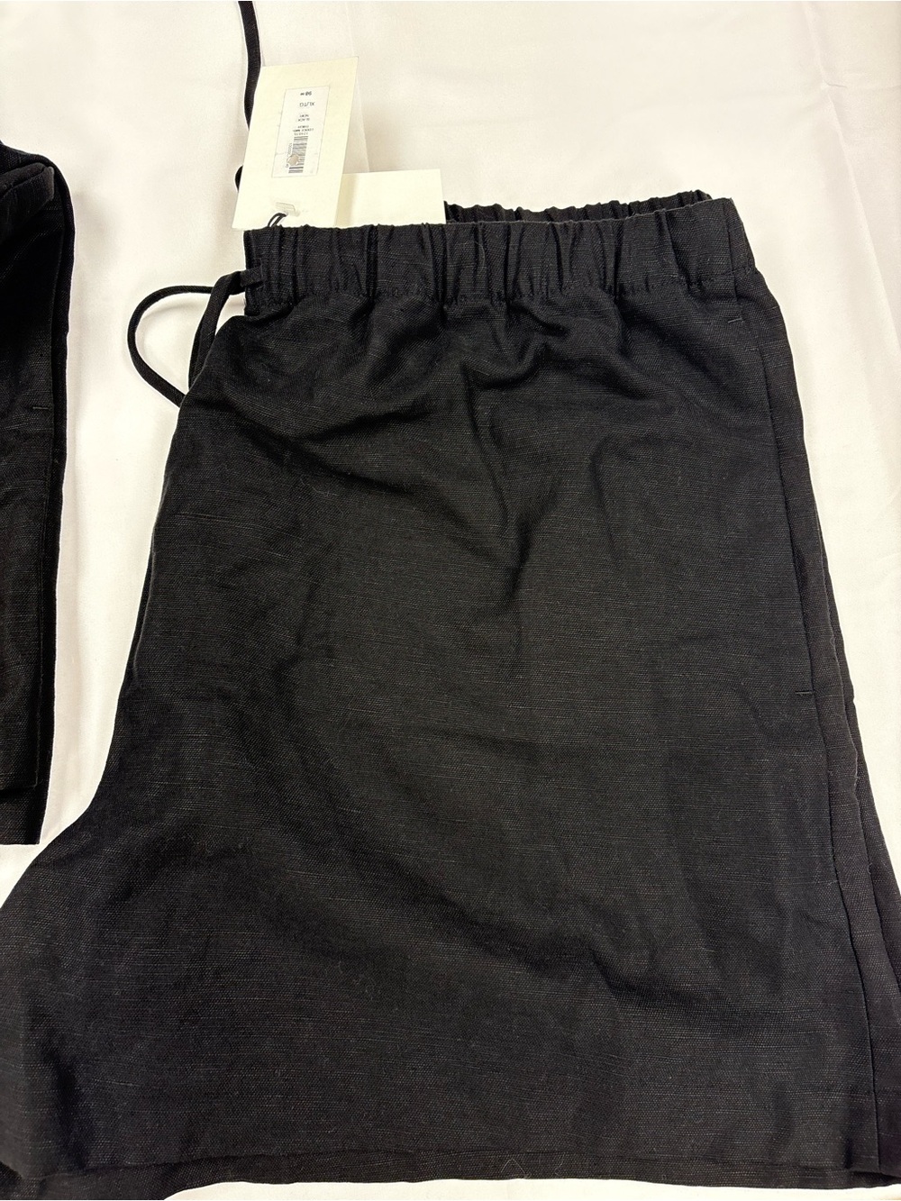 NWT aritzia lodge linen shorts